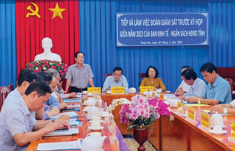 HĐND tỉnh giám sát việc triển khai thực hiện Nghị quyết 19/2021/NQ-HĐND tại huyện Thoại Sơn.